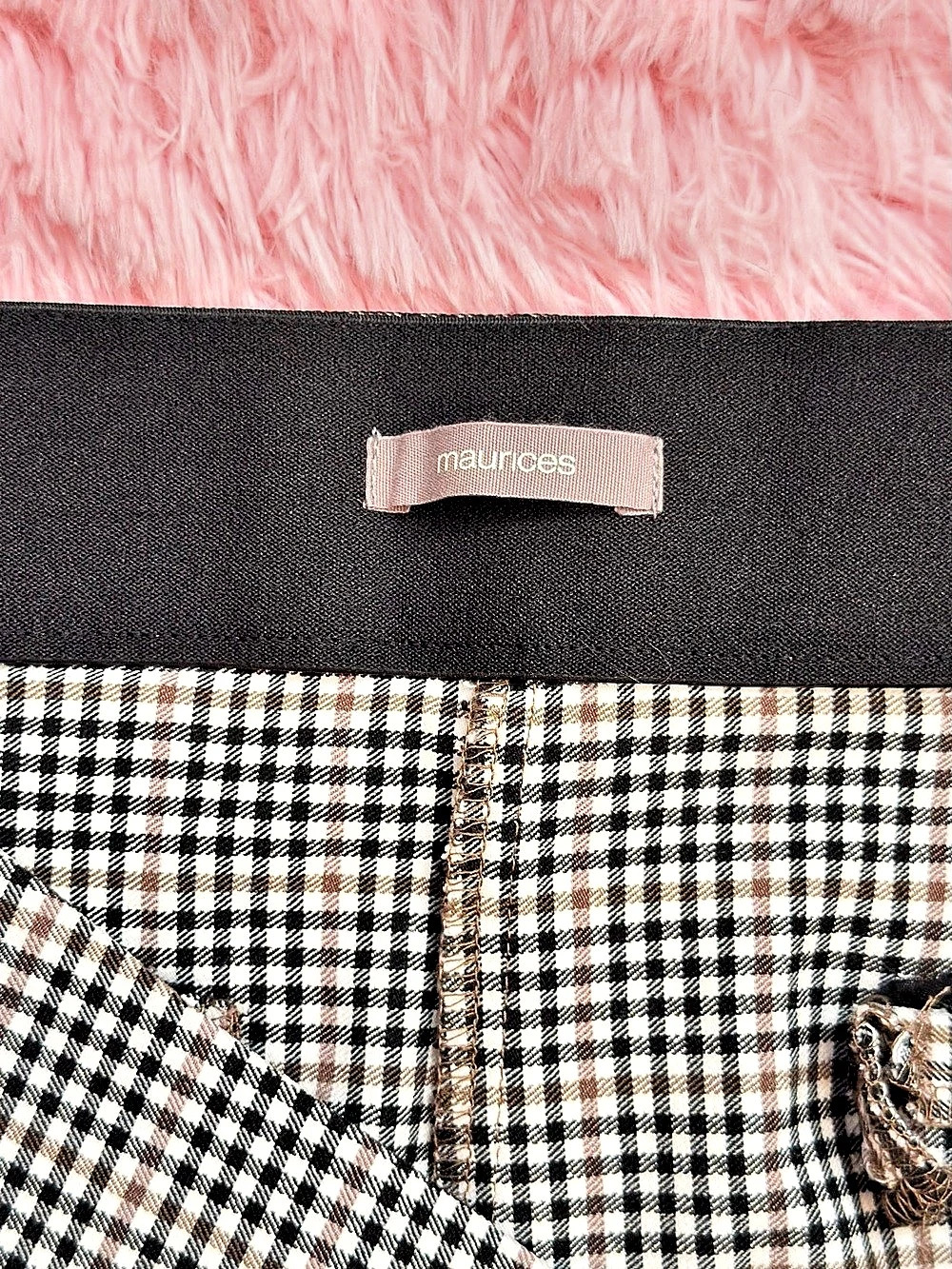 Maurices Women's Checkered Skinny Pants Black & White XL Like New - Picture 3 of 4